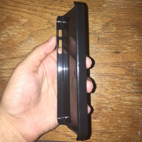 iPhone 5/5S case - Picture 2 of 2