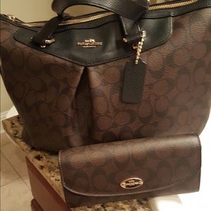 Pleat Coach purse and wallet set