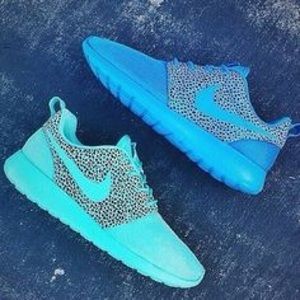 Meet your Posher, Leslie