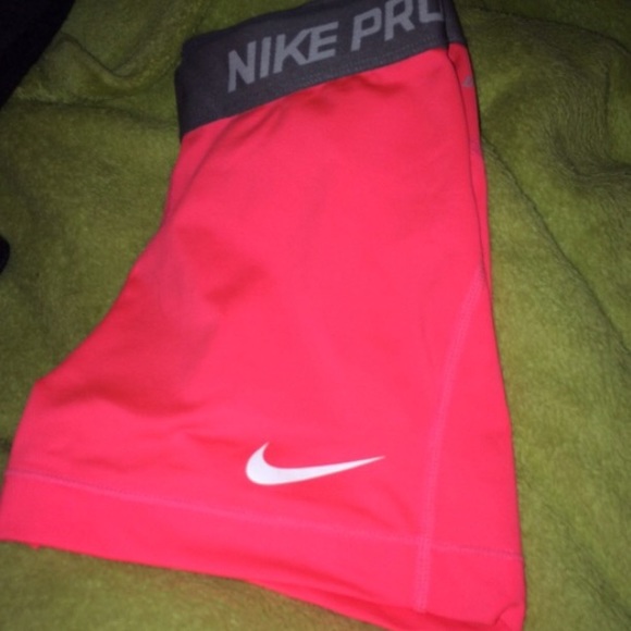 Nike pro spandex