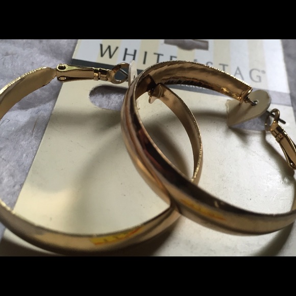 White Stag Gold Tone Hoop Pierced Earrings - Picture 2 of 3
