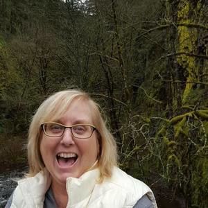 Meet your Posher, Lisa