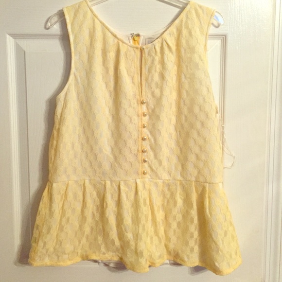 Yellow/lace Peplum top