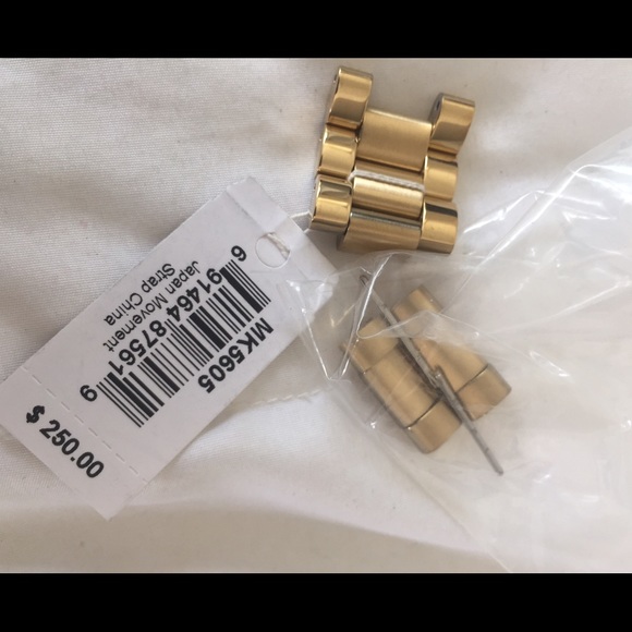 Ⓜ️ SOLD Ⓜ️ - Picture 3 of 4