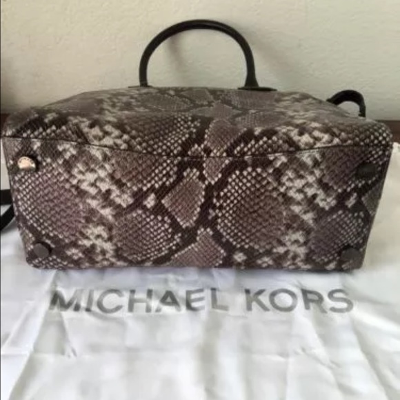 MICHAEL KORS RILEY PYTHON EMBOSSED LEATHER SATCHEL - Picture 3 of 4