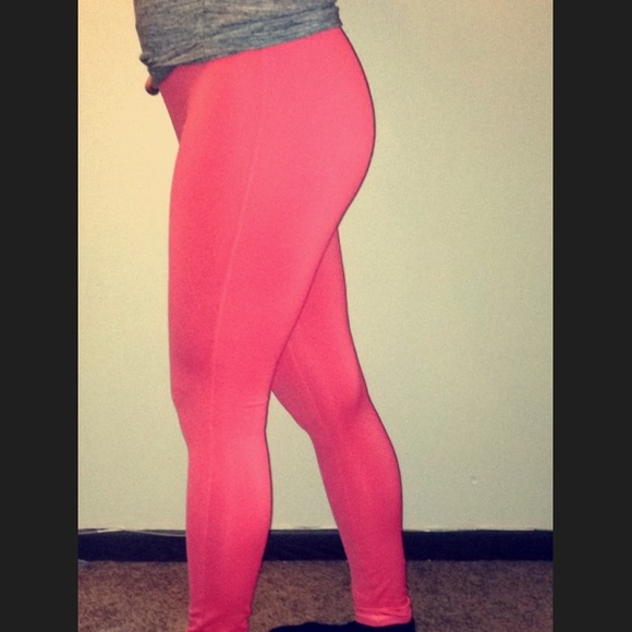 Leggings! - Picture 2 of 4