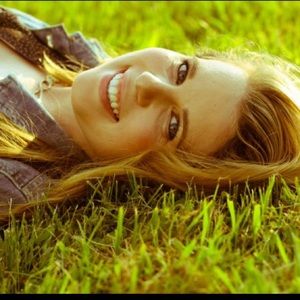 Meet your Posher, Alison