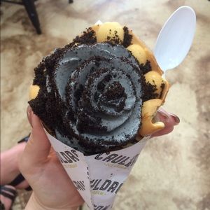 Meet your Posher, Kendra