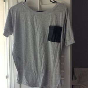 Grey tee with leather pocket