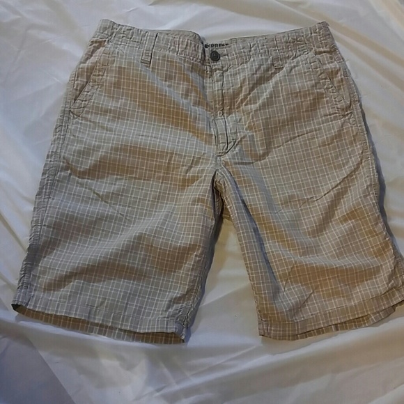 Shorts - Picture 2 of 4