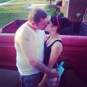 Meet your Posher, Taylor buskirk