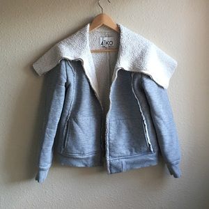 The perfect grey "hoodie"