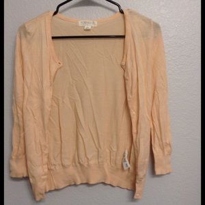 Peach cardigan 💕