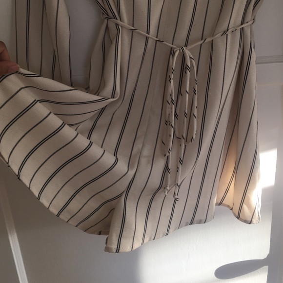 Striped Romper! - Picture 3 of 4