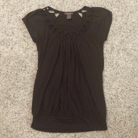 Cute brown short sleeved top - Picture 1 of 3