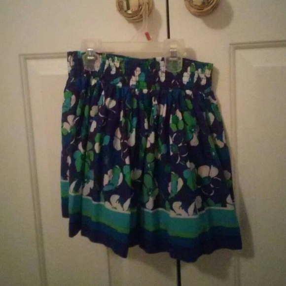 Flowery skirt