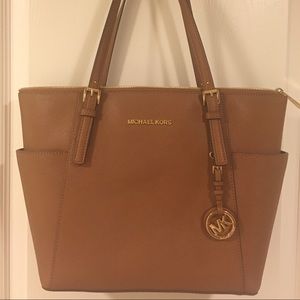 Michael Kors Purse 👜👜