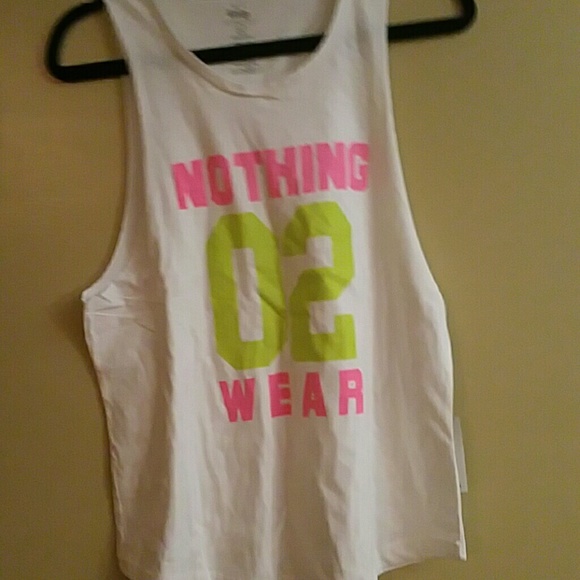Get a Grip tee - Picture 2 of 4