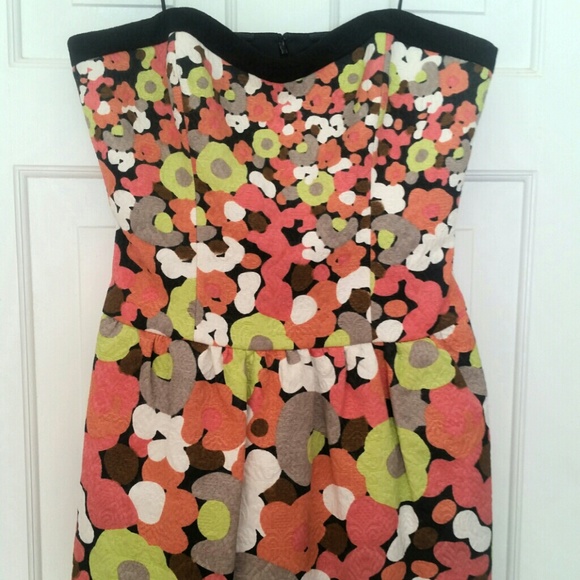 EUC Jessica Simpson strapless dress - Picture 1 of 2