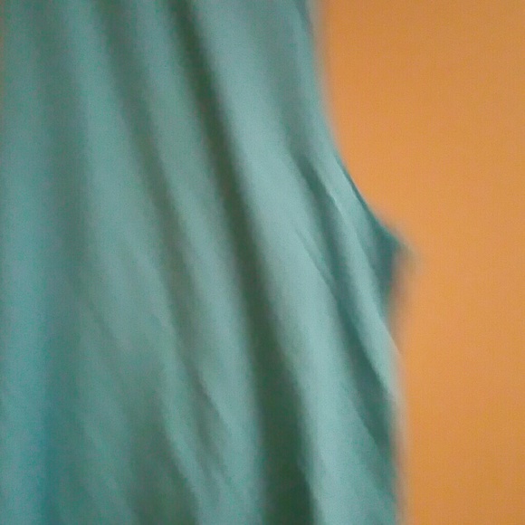 Get a Grip tee - Picture 3 of 4