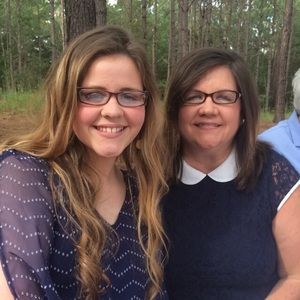 Meet your Posher, Lori