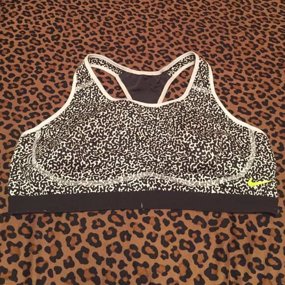 Nike Dri-Fit Sports Bra