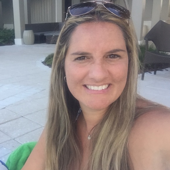 Meet your Posher, Alexa