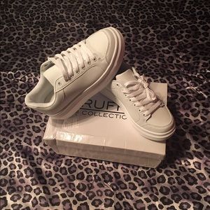 Never worn! Brand New! White Trainers!