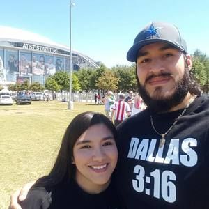 Meet your Posher, Desirae