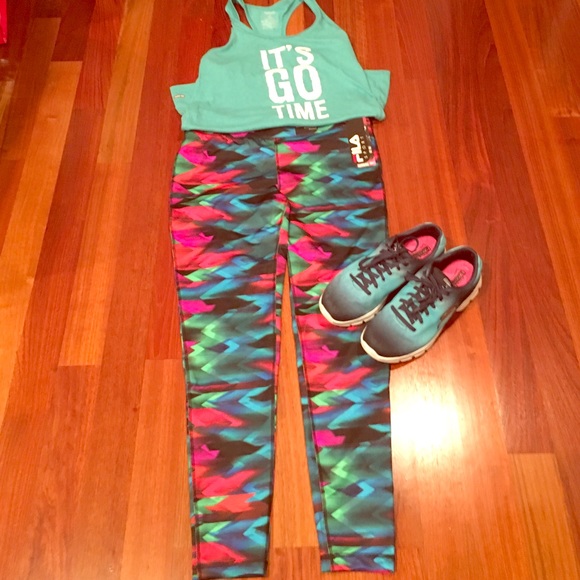 Fila Pants - Brand new Fila printed Maui running leggings.
