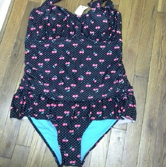 One peice xxl bathing suit