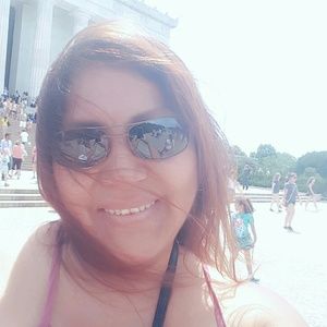 Meet your Posher, Rosa