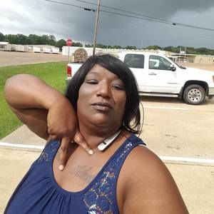 Meet your Posher, Teresa