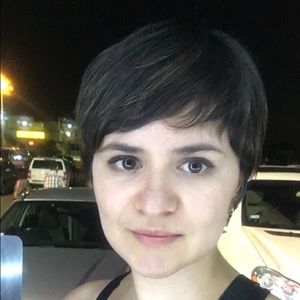 Meet your Posher, Nikki