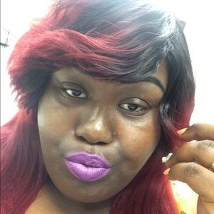 Meet your Posher, Iesha