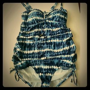 Motherhood Maternity XL swimsuit