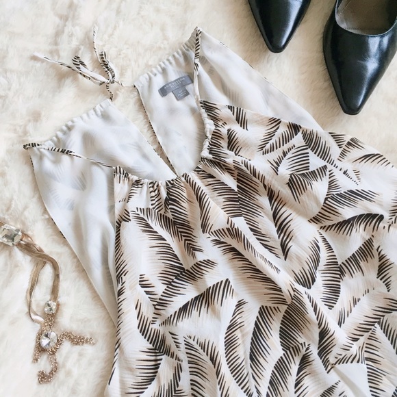 ❣️SALE❣️ Ann Taylor Silk Printed Sleeveless Blouse