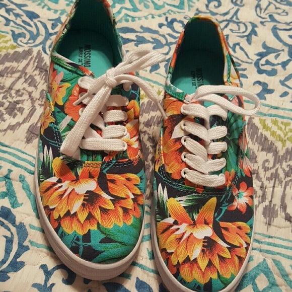 Floral Canvas Shoes