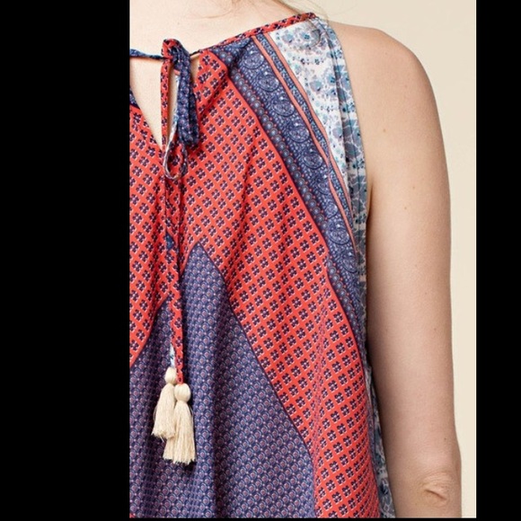 Gorgeous Hanky Dress - Picture 3 of 3