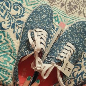 Floral Canvas Shoes
