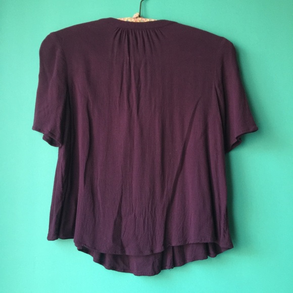 Short purple blouse - Picture 2 of 2