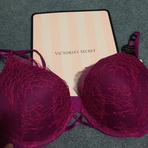 ✨ PRICE DROP✨ New Victoria's Secret bombshell bra!