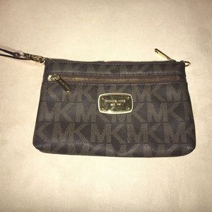 Michael Kors wristlet