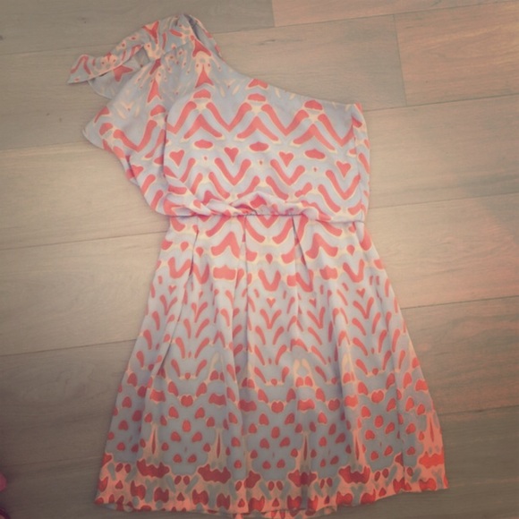 Jessica Simpson off the shoulder dress.