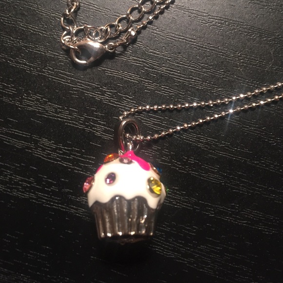 Cupcake pendant/charm necklace w/ 14-16 inch neck