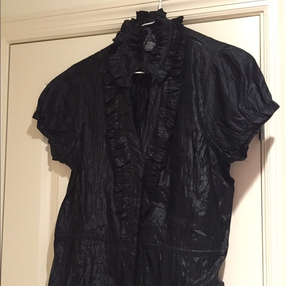 Black blouse.
