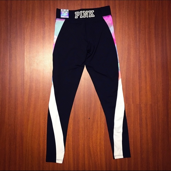 ❌SOLD on Ⓜ️❌PINK Ultimate Leggings Pastel Marble - Picture 3 of 4