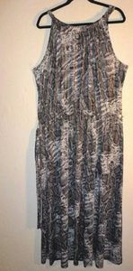 Lane Bryant
Silver Snake Print Maxi Dress 22/24