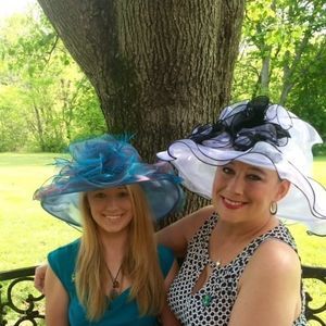 Meet your Posher, Becky