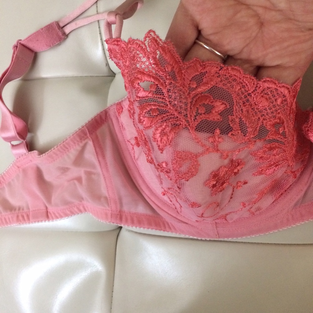 Victoria secret pink coral bra 36d
